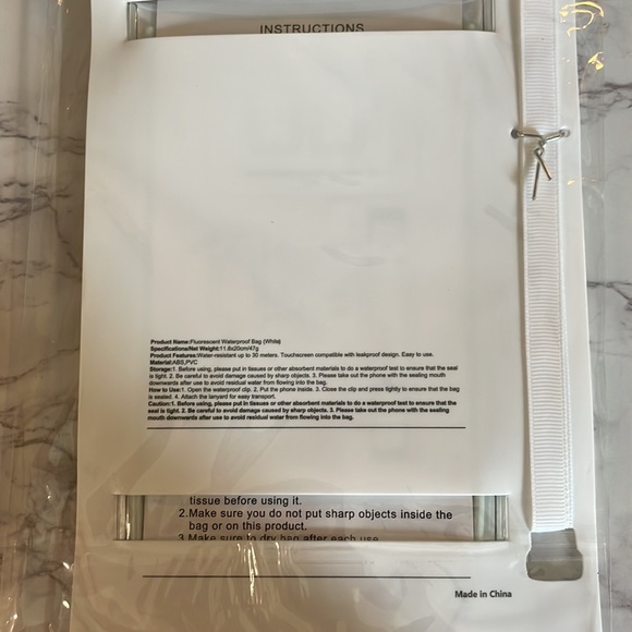 4/$25 NWOT White Fluorescent Waterproof bag for phone - Picture 4 of 6